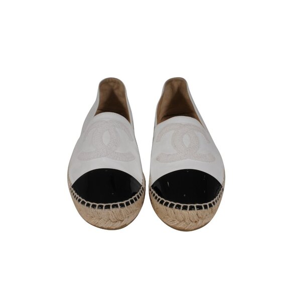 Chanel Women CC Logo Espadrilles EU 39 US 9 White Black Patent Leather Cork Sole - Picture 2 of 12